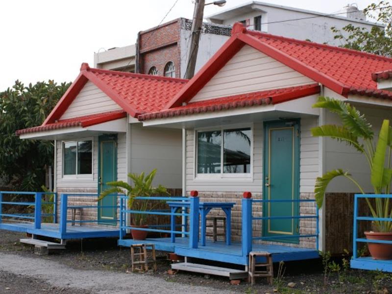 Kenting Dajianshan Cabin Hotel Exterior photo