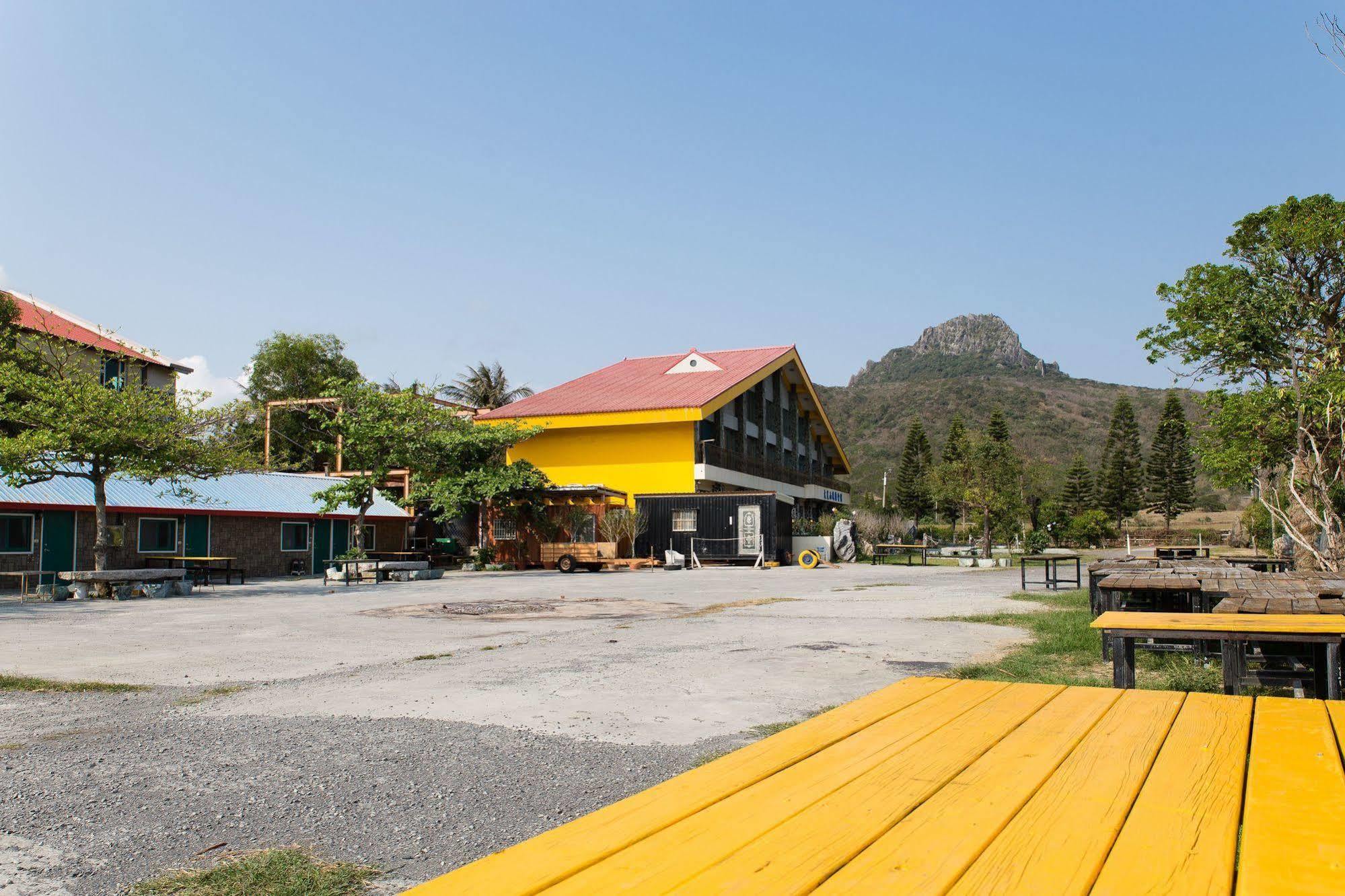 Kenting Dajianshan Cabin Hotel Exterior photo