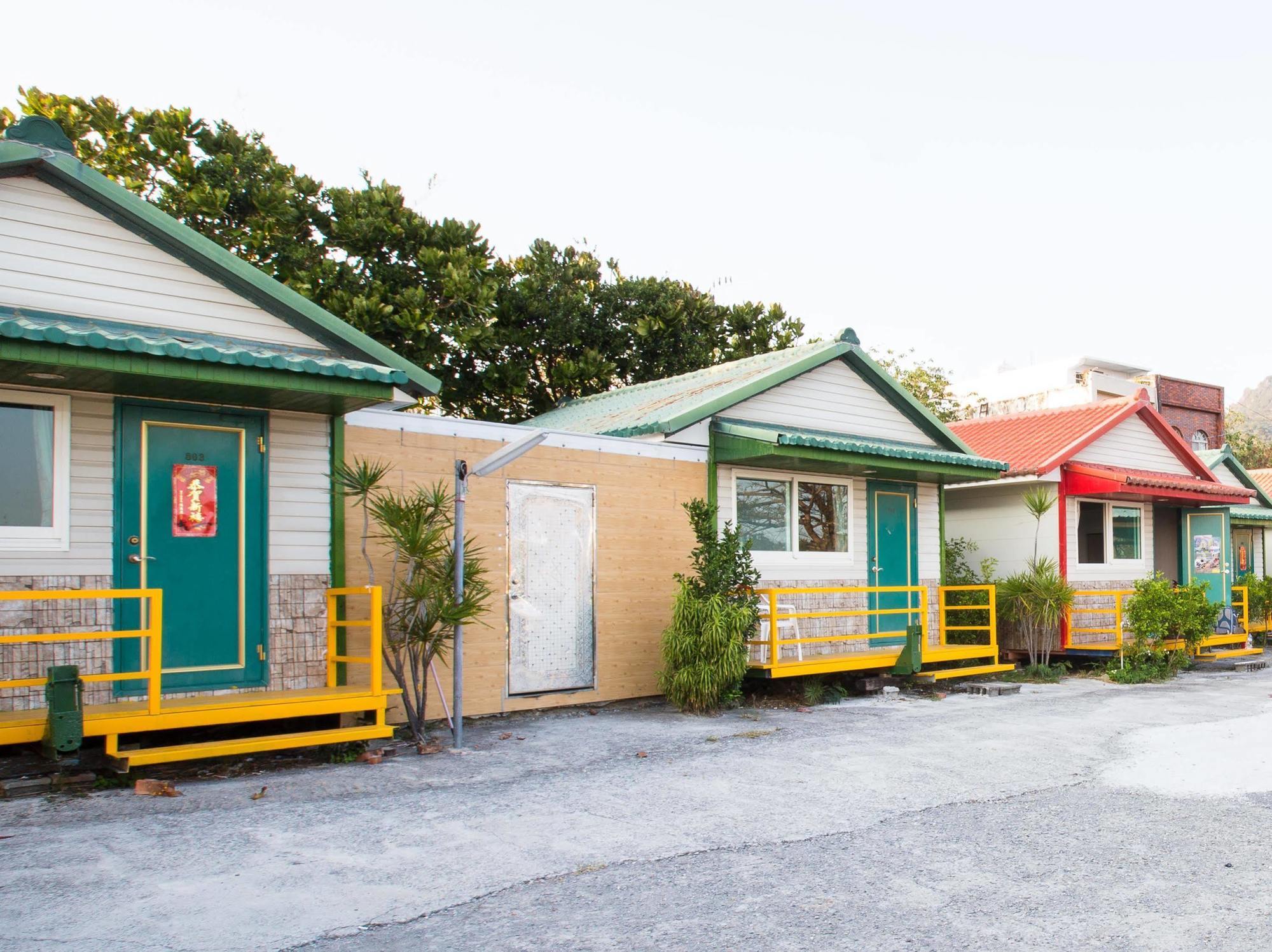 Kenting Dajianshan Cabin Hotel Exterior photo